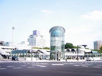 画像:写真の撮り方-露出-オーバー-つくば駅-修正