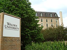 Walden University's former headquarters in the Mill District of Minneapolis 051207-MPLS-012WaldenU.jpg