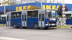 131-es busz az Örs vezér tere végállomásán