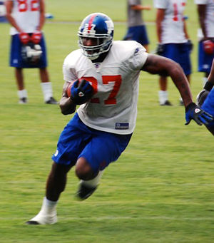 Brandon Jacobs during a 2007 training camp