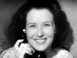 Ruth Warrick i trailern för En sensation (1941).
