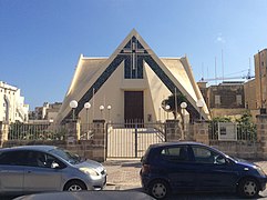 Façade de l'église Notre-Dame-Du-Mont-Carmel