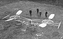 Paul Cornu's helicopter of 1907. HE2G8.jpg