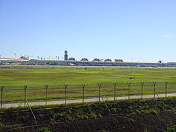 Международный аэропорт Хайкоу Мэйлань, вид с юга - 02.JPG
