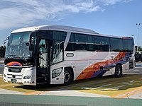フェニックス号・本州夜行と共通運用される3列独立シート車 日野・セレガHDインターシティ （九州産交バス）