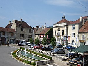 Het plein place de la Mairie in Quingey
