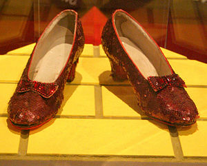 English: Ruby Slippers on display a the Americ...