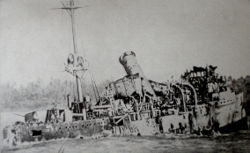 A partra futtatott Emden kiscirkáló roncsa