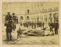 Statue von Napoléon I. nach dem Sturz der Vendôme-Säule, Paris 1871