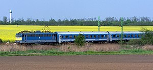 InterCity vonat halad Maglód határában