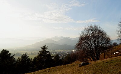 Slika:Zabreznica - view towards Triglav.JPG