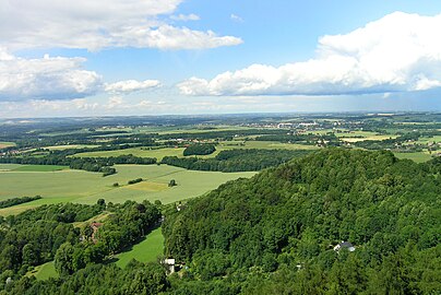 Vue depuis le château de Štramberk en direction d'Ostrava.