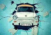Celebre mural, ícono de la caída del Muro de Berlín.