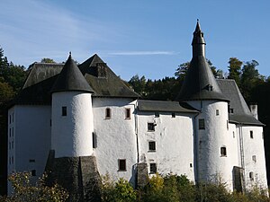 Clervaux - Le vieux château féodal (XIIe siècle) .jpg