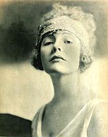 Doris Pawn (1920)