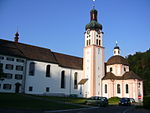 Benediktinerkloster mit Kirche und Iddakapelle