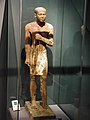 Statue d'un homme, en bois, Ancien Empire ; provenance Saqqarah