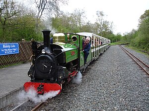 Mad Bess on the Ruislip Lido Railway in 2008