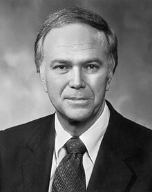 Free on Bob Packwood   Wikipedia  The Free Encyclopedia