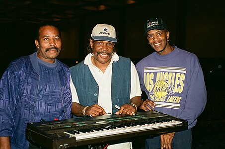 Ray, Goodman & Brown (1996)