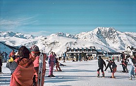 Vue aérienne de la station.