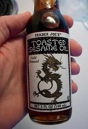 A picture of sesame oil.