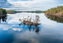 Pieni luoto Hietalahden suulla