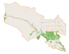 Mapa konturowa gminy Sułoszowa, blisko centrum na dole znajduje się punkt z opisem „Schronisko Dwuotworowe w Babich Dołach”