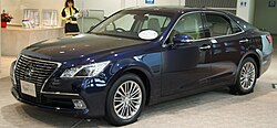 Toyota Crown Royal (S210)