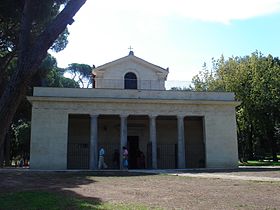 Façade de Santa Maria Immacolata a Villa Borghese