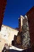 Iglesia-fortaleza y murallas de Castielfabib (2019).