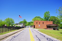 Main Street (SR 284)