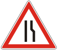 A-9 Fahrbahnverengung (rechtsseitig)