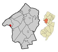 Location of Milford in Hunterdon County highlighted in red (left). Inset map: Location of Hunterdon County in New Jersey highlighted in orange (right).