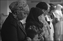 215px-Islamic_Society_of_Akron_%26_Kent_-_women_jummah_prayer