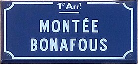 Voir la plaque.