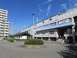 中岡崎駅西口