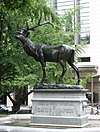 PortlandElkStatue (обрезано) .jpg