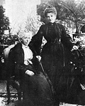 エリザベッタと長女マルゲリータ、1902年