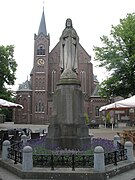 Statue ved Sint Martinus Kerk, Sint-Oedenrode