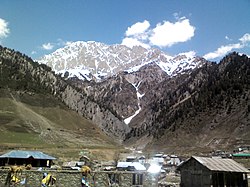 Sonamarg towards north