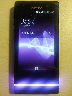 Sony Xperia U (ST25i) front side 20130321 103546.jpg