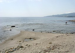 The sea at the mouth of the Travo.