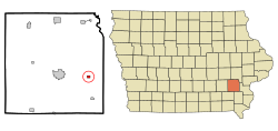 Location of Ainsworth in Washington County and in Iowa