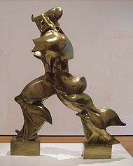 Unique Forms of Continuity in Space by Umberto Boccioni (1913). 'Unique Forms of Continuity in Space', 1913 bronze by Umberto Boccioni.jpg