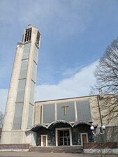 圣伯多禄和圣保罗教堂（法语：Église Saint-Pierre-et-Saint-Paul de Maubeuge）