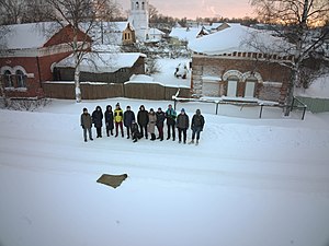 Участники слёта на берегу Белозерского канала