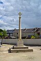 Croix hosannière dans le cimetière.