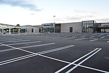 L'hypermarché E.Leclerc et son parking, réaménagés en 2023