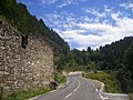 A Corniche des Cévennes Nozières-nél (emelkedő a Rey-hágóra (992 m)